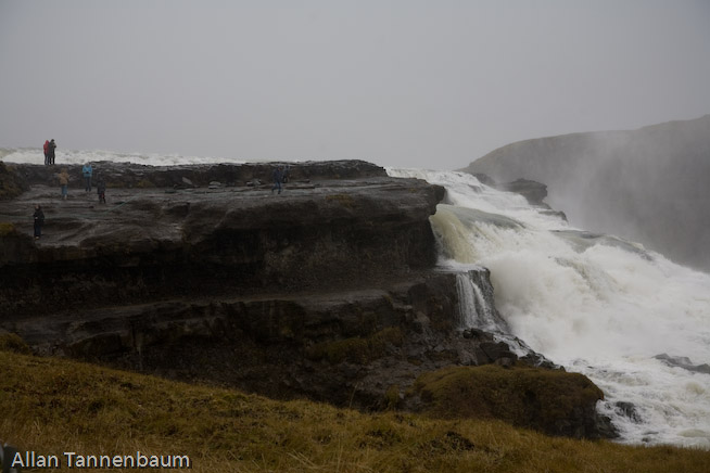 Some of Iceland's natural wonders on the Golden Circle Tour///Gold Falls