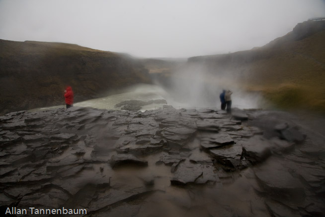 Some of Iceland's natural wonders on the Golden Circle Tour///Gold Falls