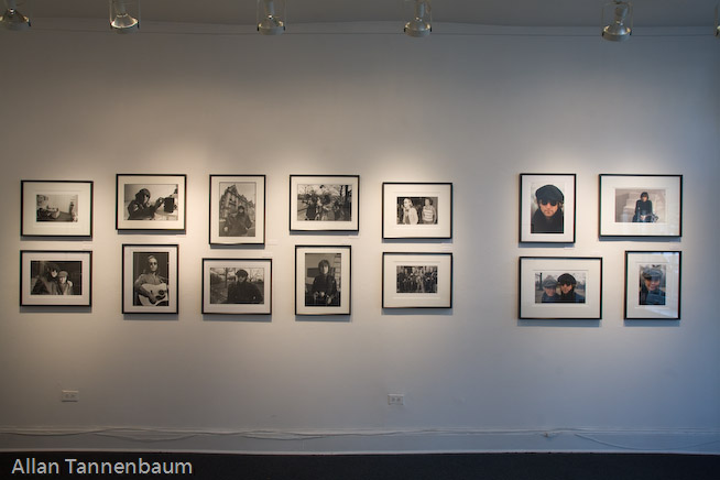 Installation of "John & Yoko: A New York Love Story" exhibition by Allan Tannenbaum at the Govinda Gallery in Washington, D.C.///